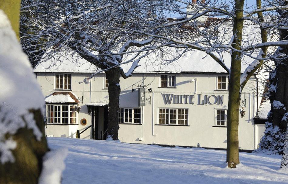 The White Lion Inn Hampton in Arden Exterior photo