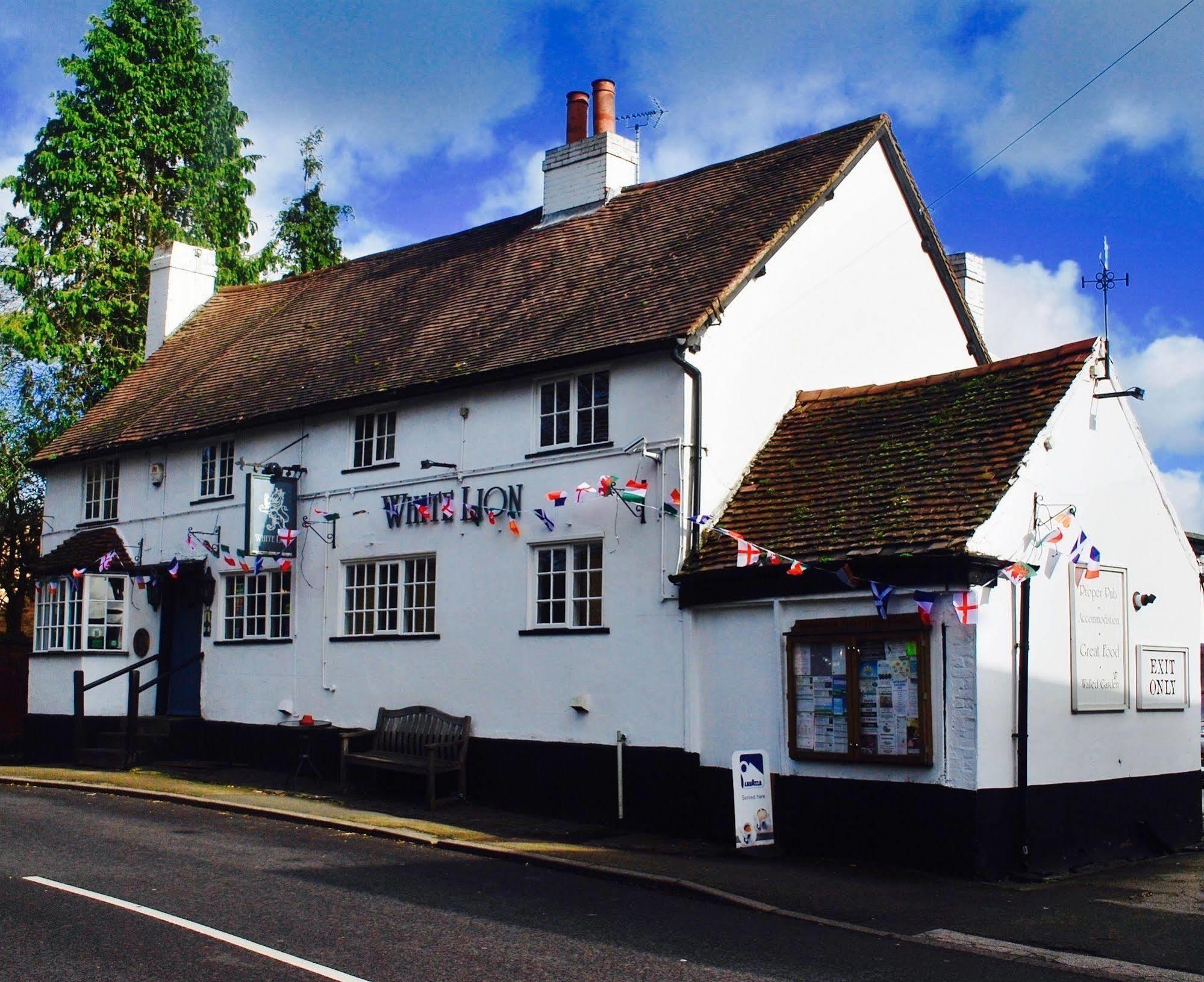 The White Lion Inn Hampton in Arden Exterior photo