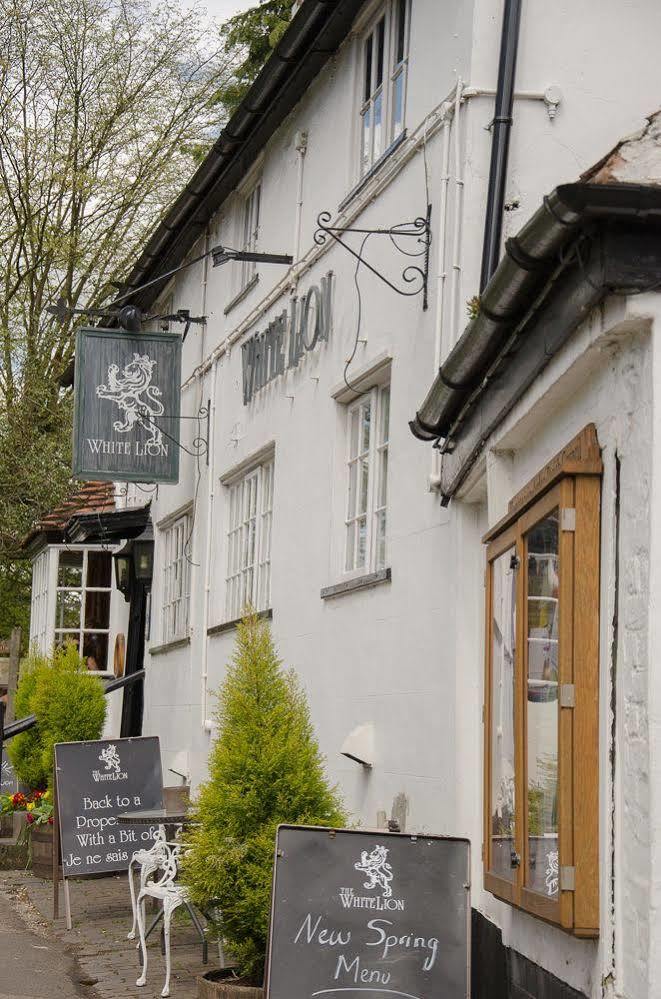 The White Lion Inn Hampton in Arden Exterior photo